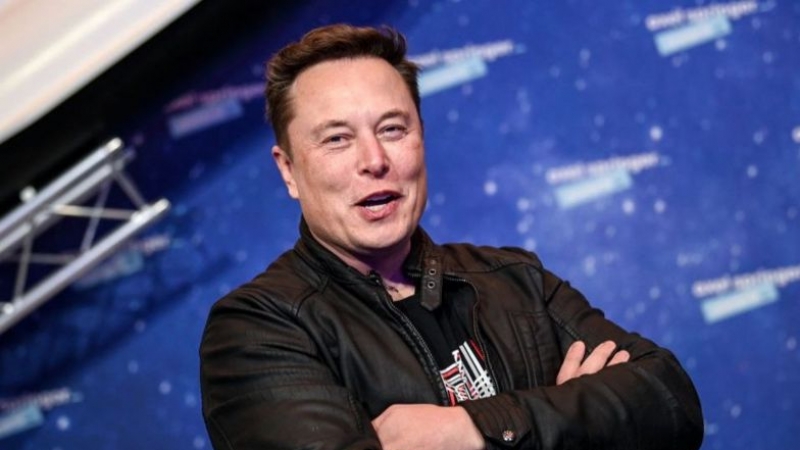 Augusztusra az egész világon elérhető lesz Elon Musk műholdas internete